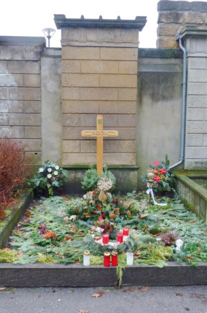 Grabstätte Seiner Königlichen Hoheit auf dem Alten Katholischen Friedhof in Dresden. Foto: Archiv U. u. H. Drechsel Dez. 2012.