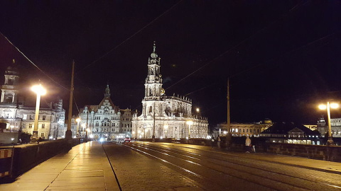 Katholische Hofkirche und Residenzschloss (3)