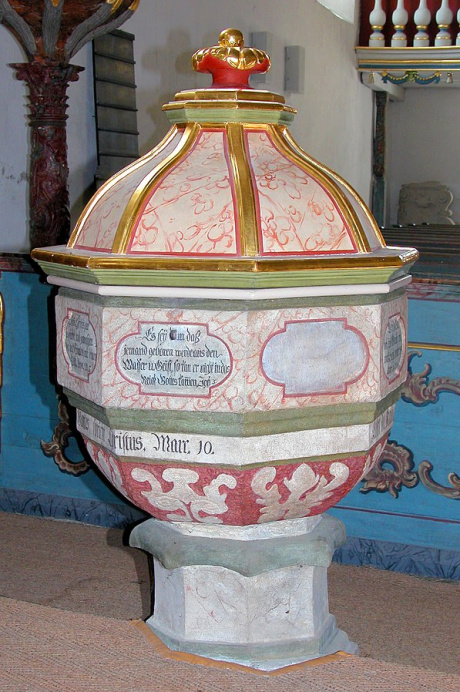 Cämmerswalde Dorfkirche Taufstein. (2)