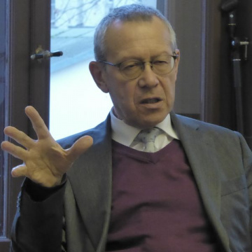 Professor Dr. Pirmin Stekeler im Dezember 2019 während einer Diskussion in der Sächsischen Akademie der Wissenschaften. 