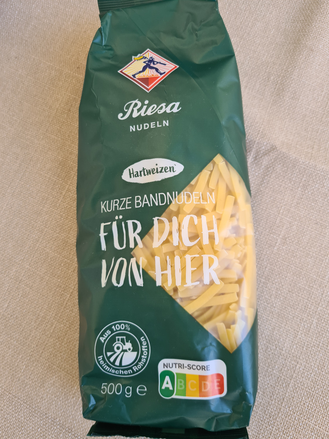 Riesaer Nudelpfanne mit Hähnchenbrustfilets und Gemüse / Sachsen-Lese